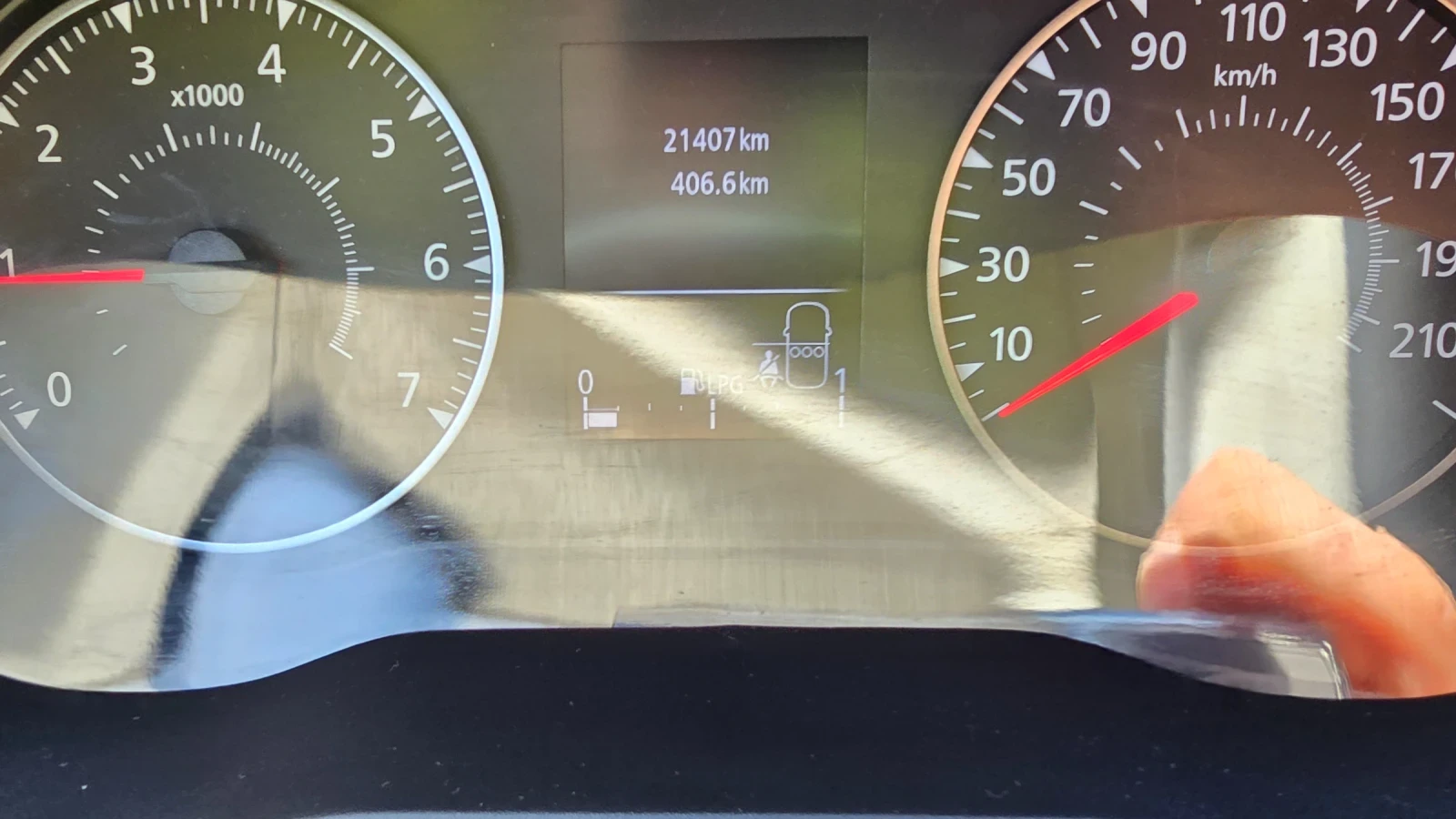 Dacia Duster 1.0 LPG - изображение 9