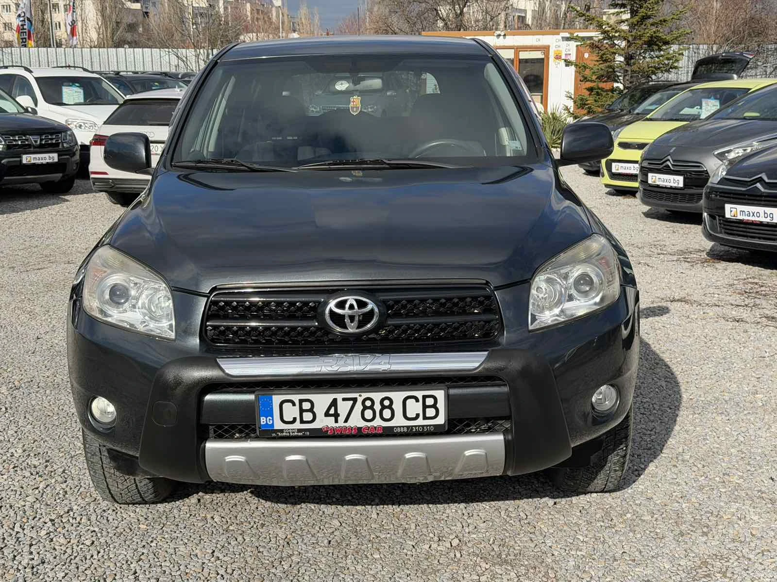 Toyota Rav4 2.2 D-4D/4x4, снимка 2 - Автомобили и джипове - 53868012