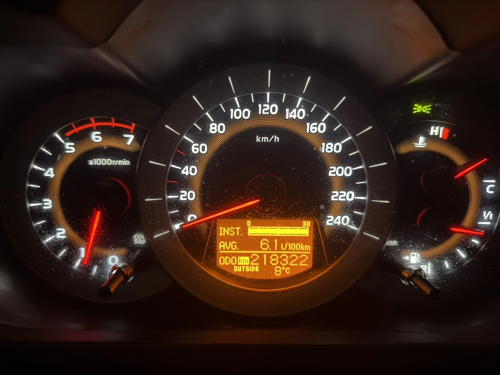 Toyota Rav4 2.2 D-4D/4x4, снимка 15 - Автомобили и джипове - 53868012