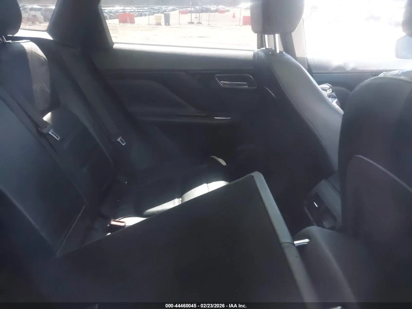 Jaguar F-PACE 3.0L V-6 DI, DOHC, VVT, SUPERCHARGER, 340HP All, снимка 8 - Автомобили и джипове - 53891963