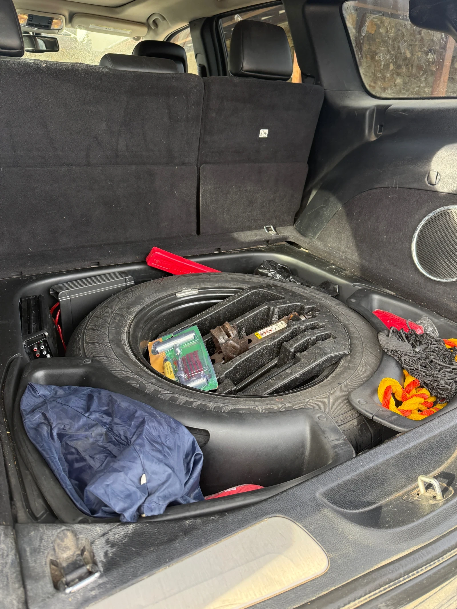 Jeep Grand cherokee, снимка 17 - Автомобили и джипове - 53907648