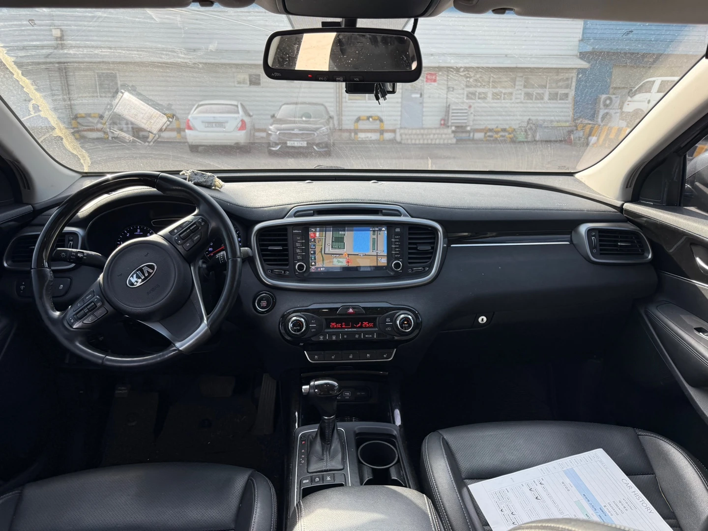 Kia Sorento 2.2CRDI-4WD-ОЧАКВАН ВНОС!, снимка 10 - Автомобили и джипове - 54340526