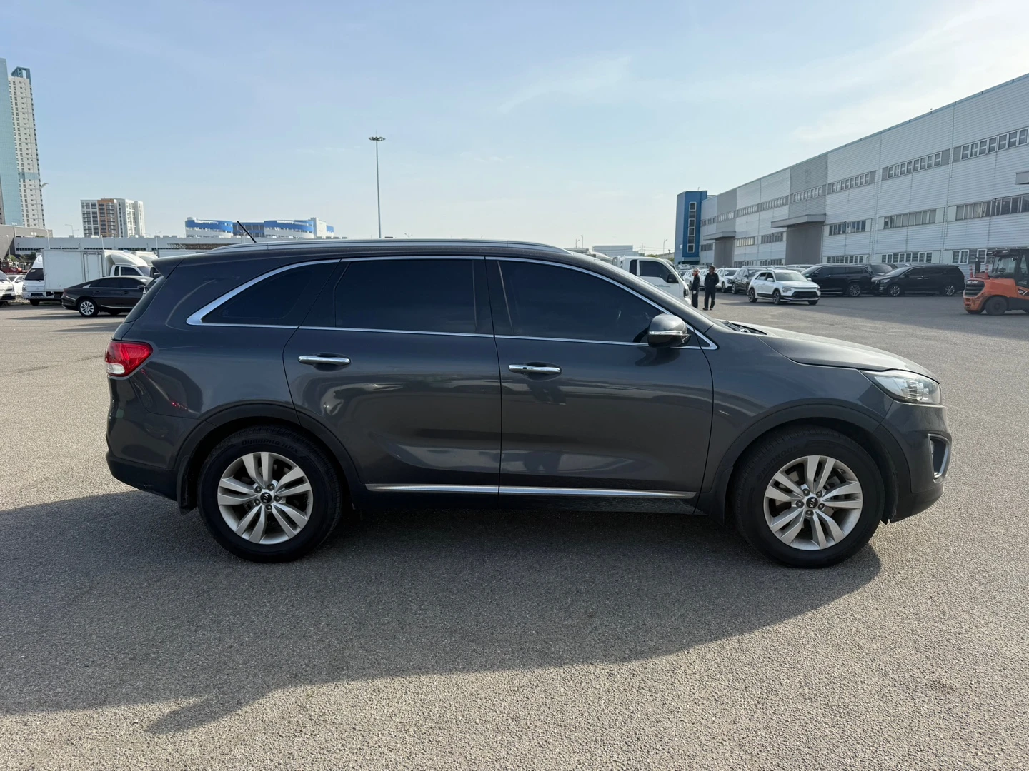 Kia Sorento 2.2CRDI-4WD-ОЧАКВАН ВНОС!, снимка 8 - Автомобили и джипове - 54340526