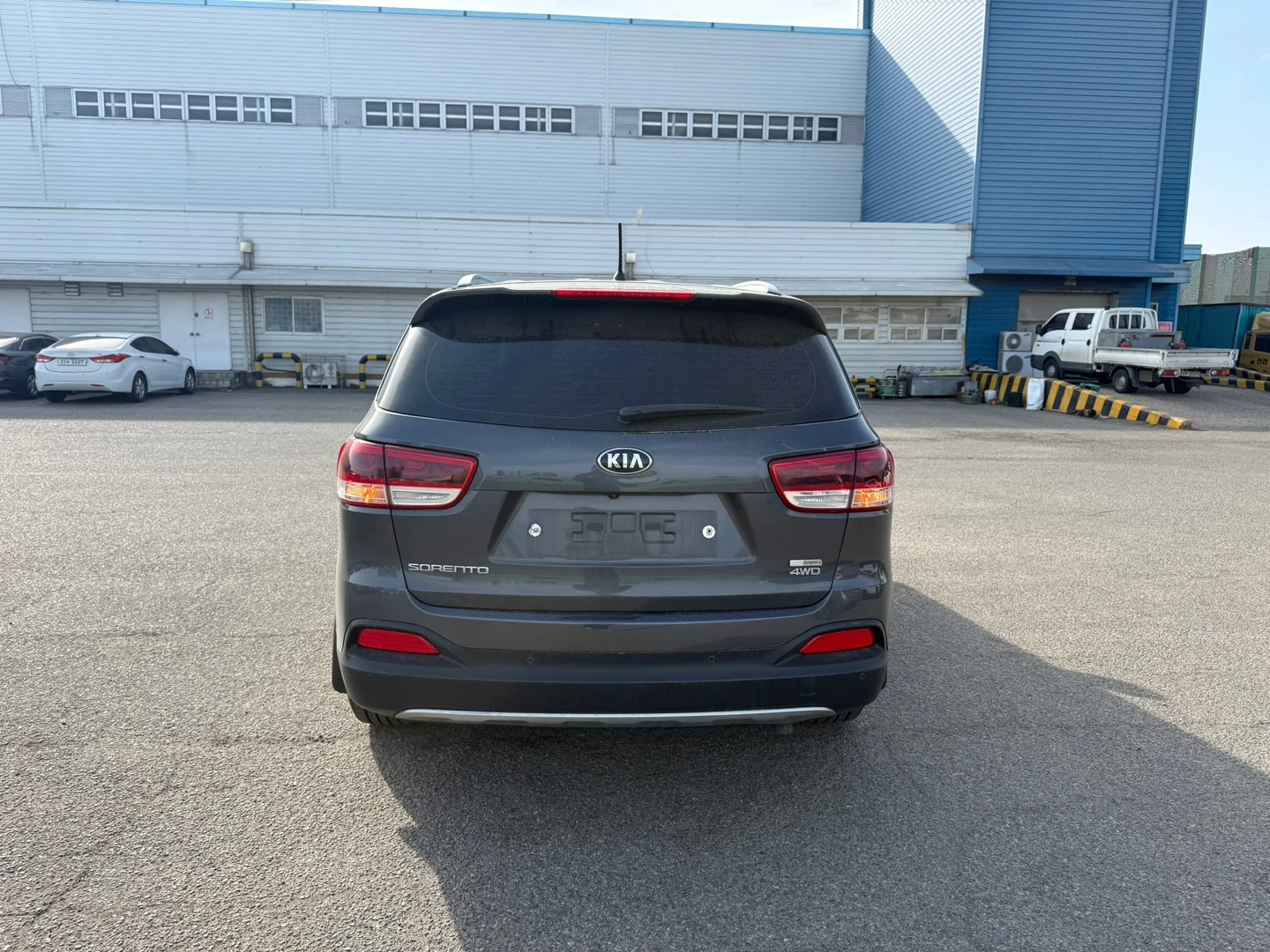 Kia Sorento 2.2CRDI-4WD-ОЧАКВАН ВНОС!, снимка 5 - Автомобили и джипове - 54340526