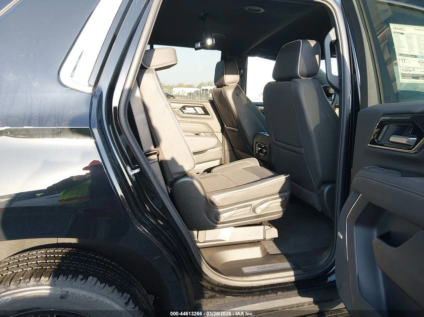 Gmc Yukon 5.3L V-8 DI, VVT, 355HP 4X4 Drive | Mobile.bg � ����������� 8