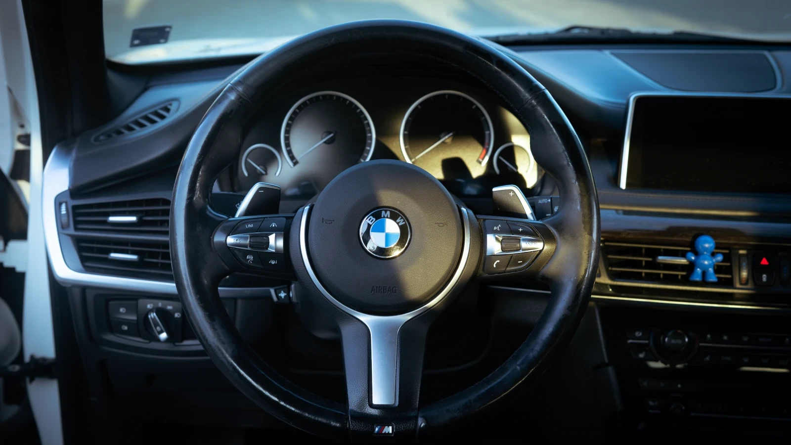 BMW X5 M50D, снимка 12 - Автомобили и джипове - 55465384