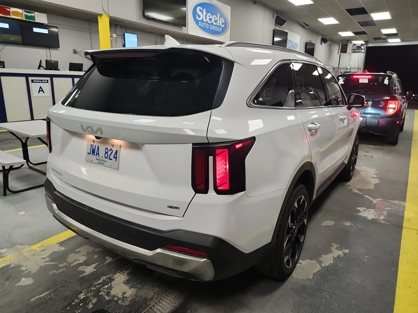 Kia Sorento * Awd Ex* АВТОКРЕДИТ БЕЗ ПЪРВОНАЧАЛНА ВНОСКА* , снимка 2 - Автомобили и джипове - 55929078