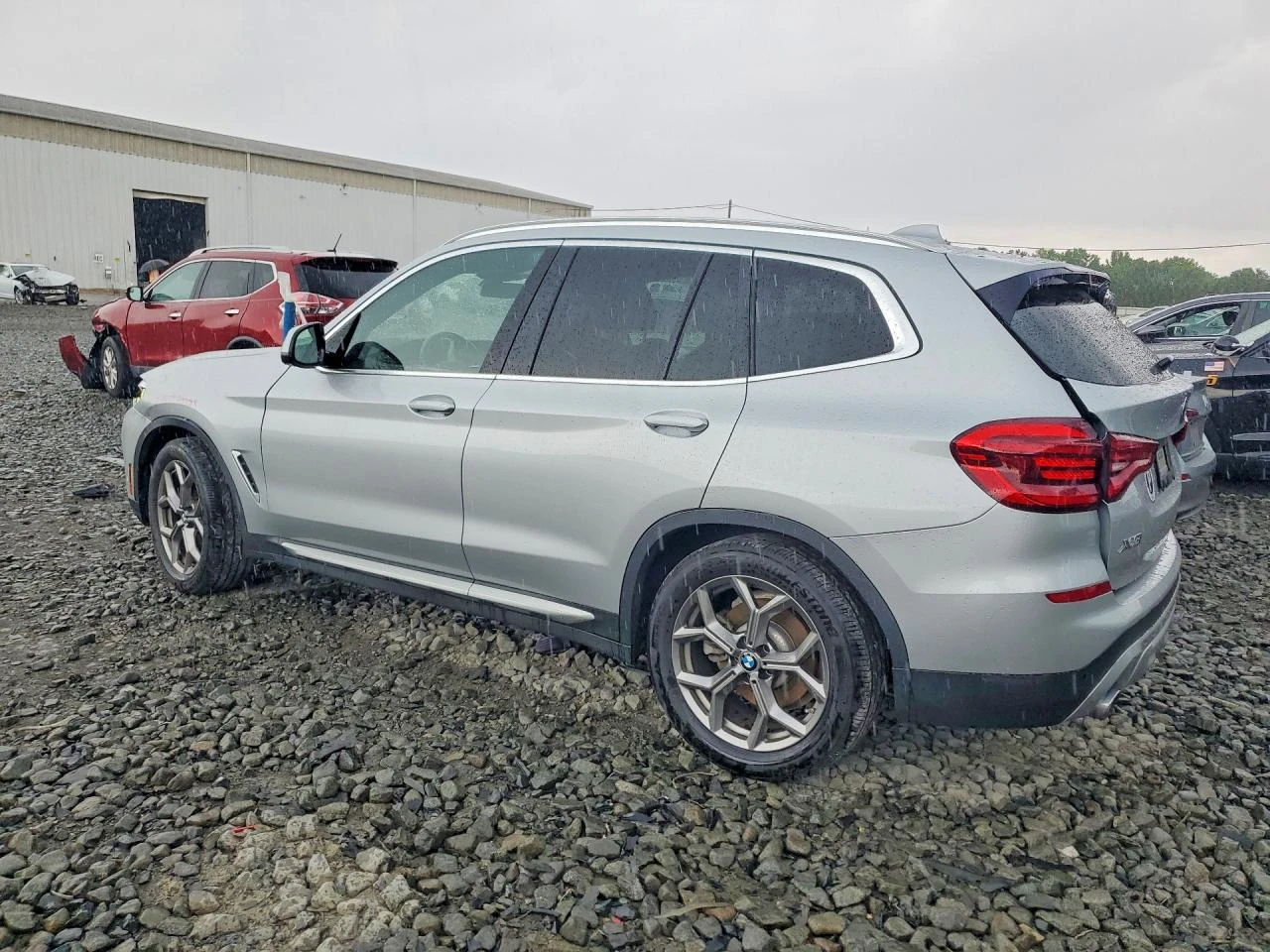 BMW X3 2.0l xDrive30I, снимка 2 - Автомобили и джипове - 56340992