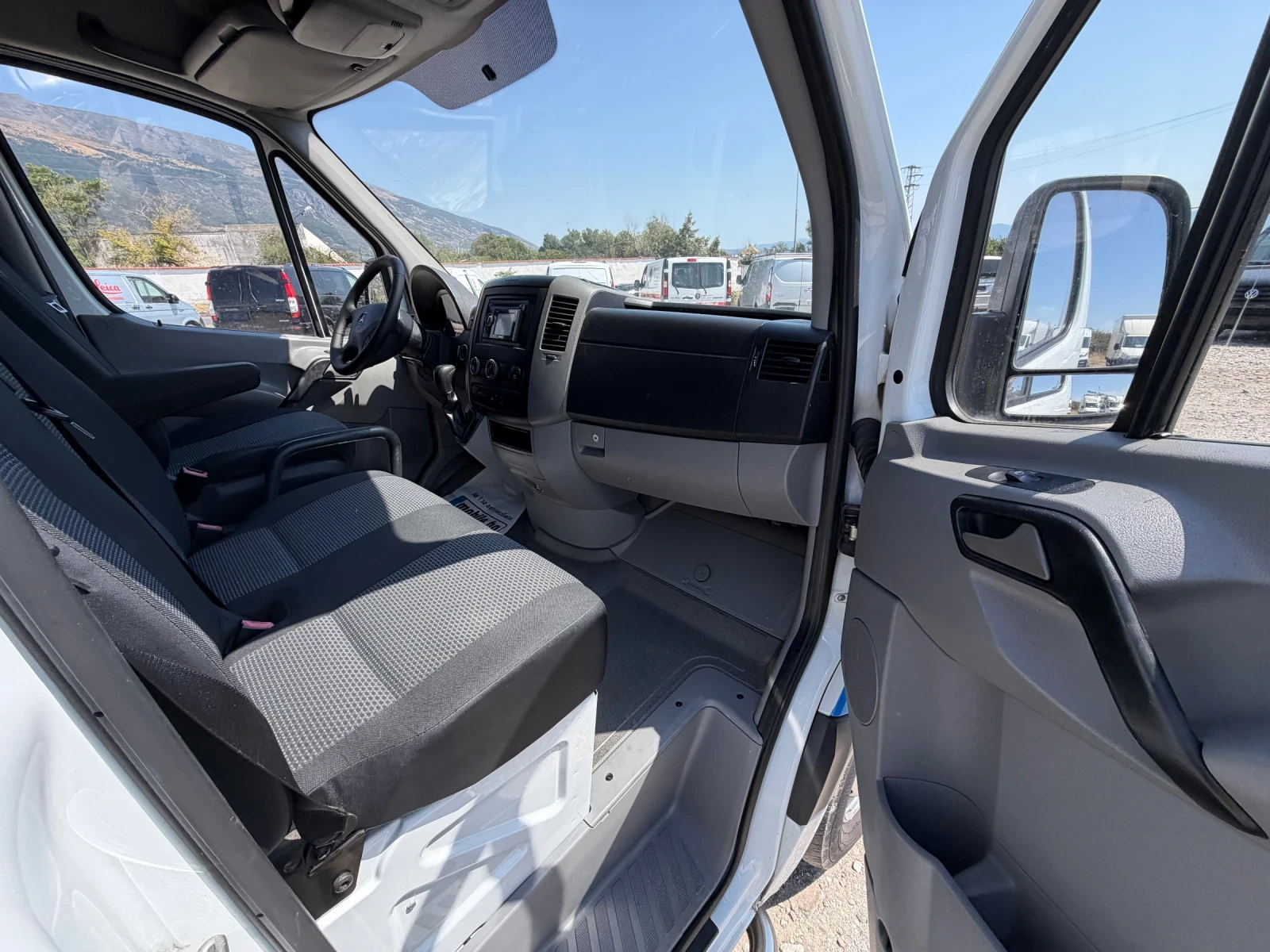 Mercedes-Benz Sprinter 316CDI!П.БОРД!L2H2!КЛИМА!7GTRONIC!, снимка 12 - Бусове и автобуси - 55800453