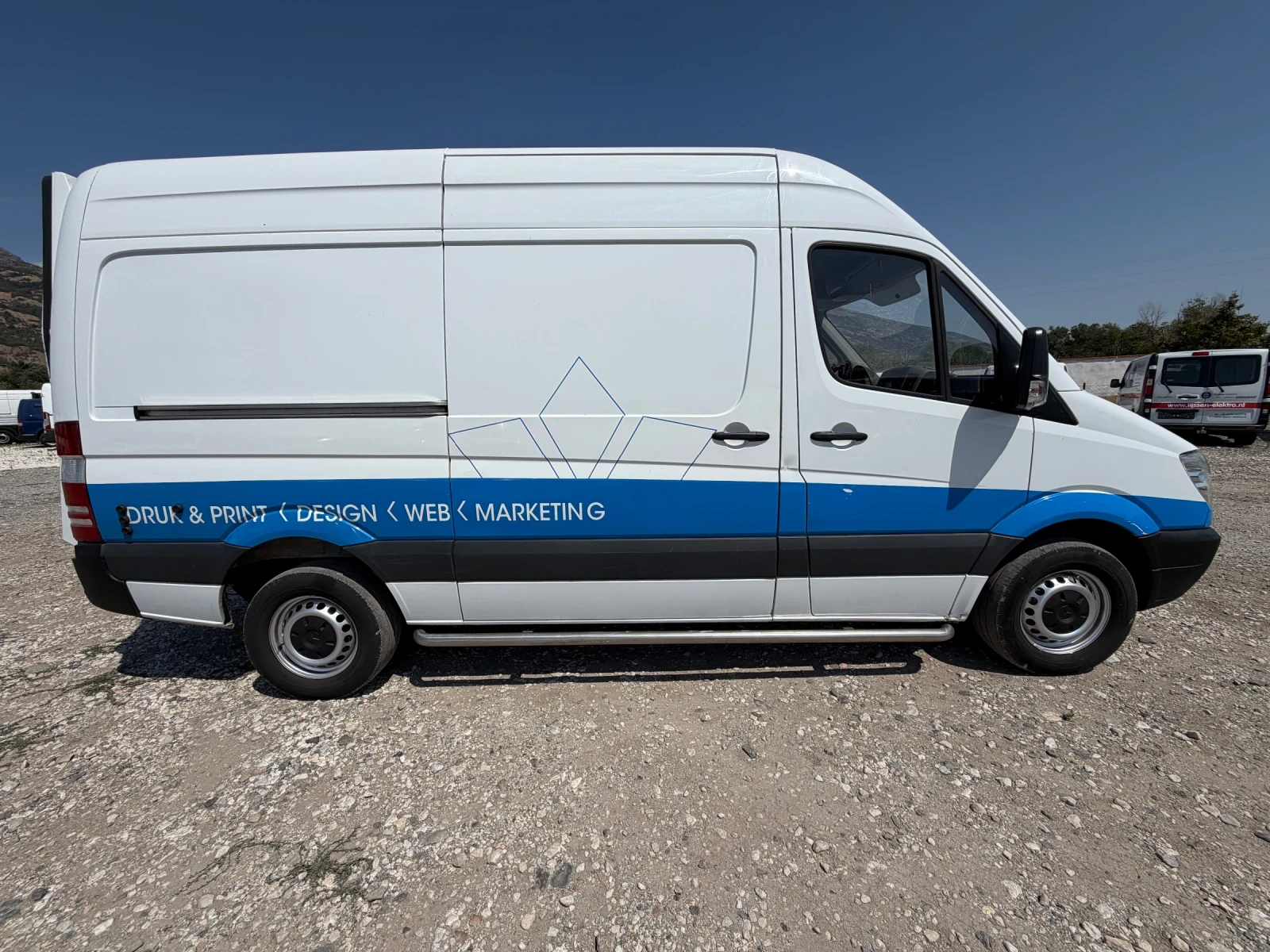 Mercedes-Benz Sprinter 316CDI!П.БОРД!L2H2!КЛИМА!7GTRONIC!, снимка 4 - Бусове и автобуси - 55800453