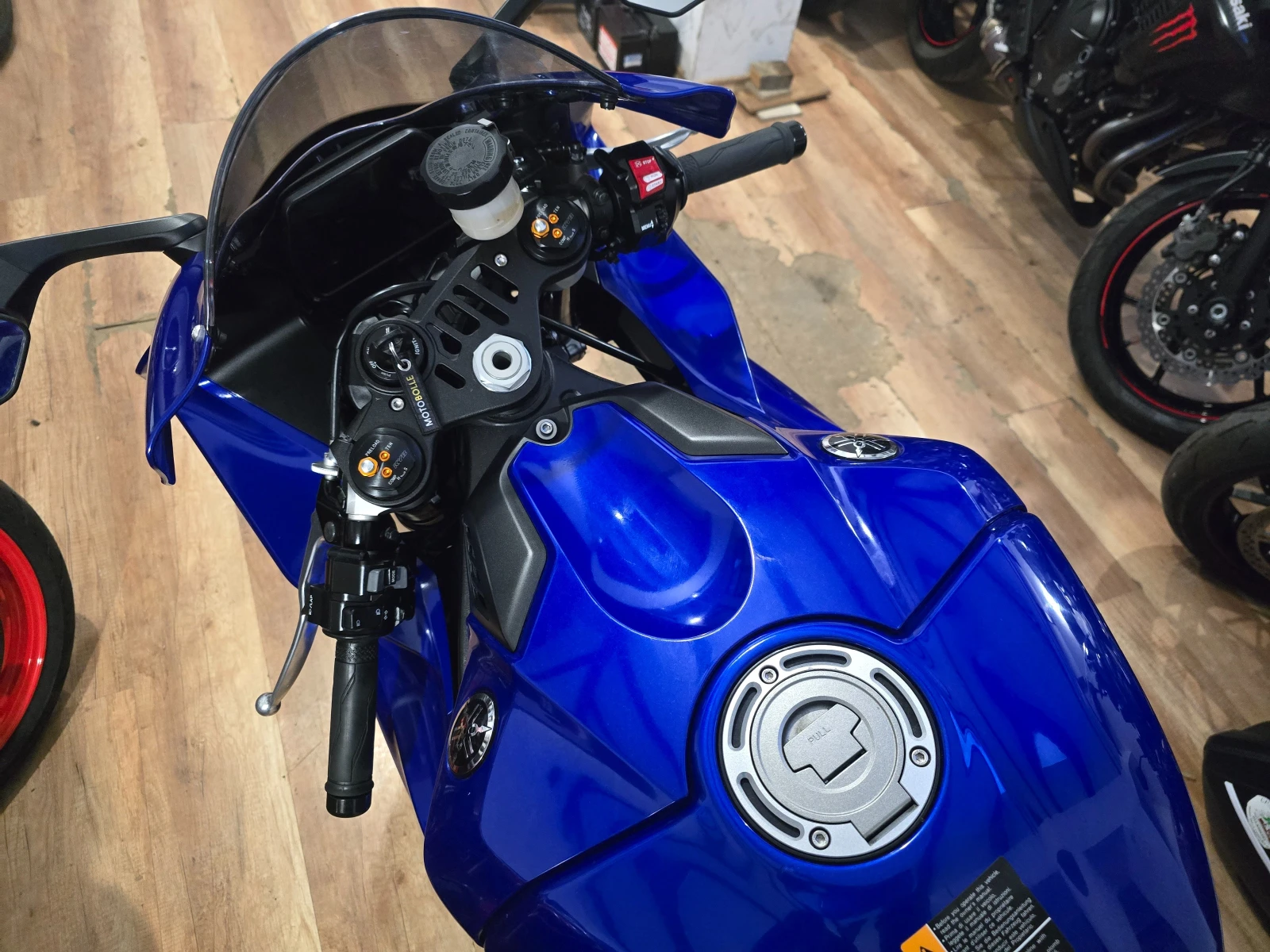 Yamaha YZF-R1, снимка 4 - Мотоциклети и мототехника - 56684706