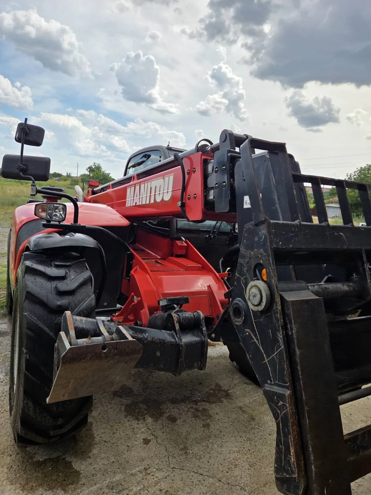 Телескопични товарачи Manitou Mt 1030, снимка 3 - Индустриална техника - 55503083
