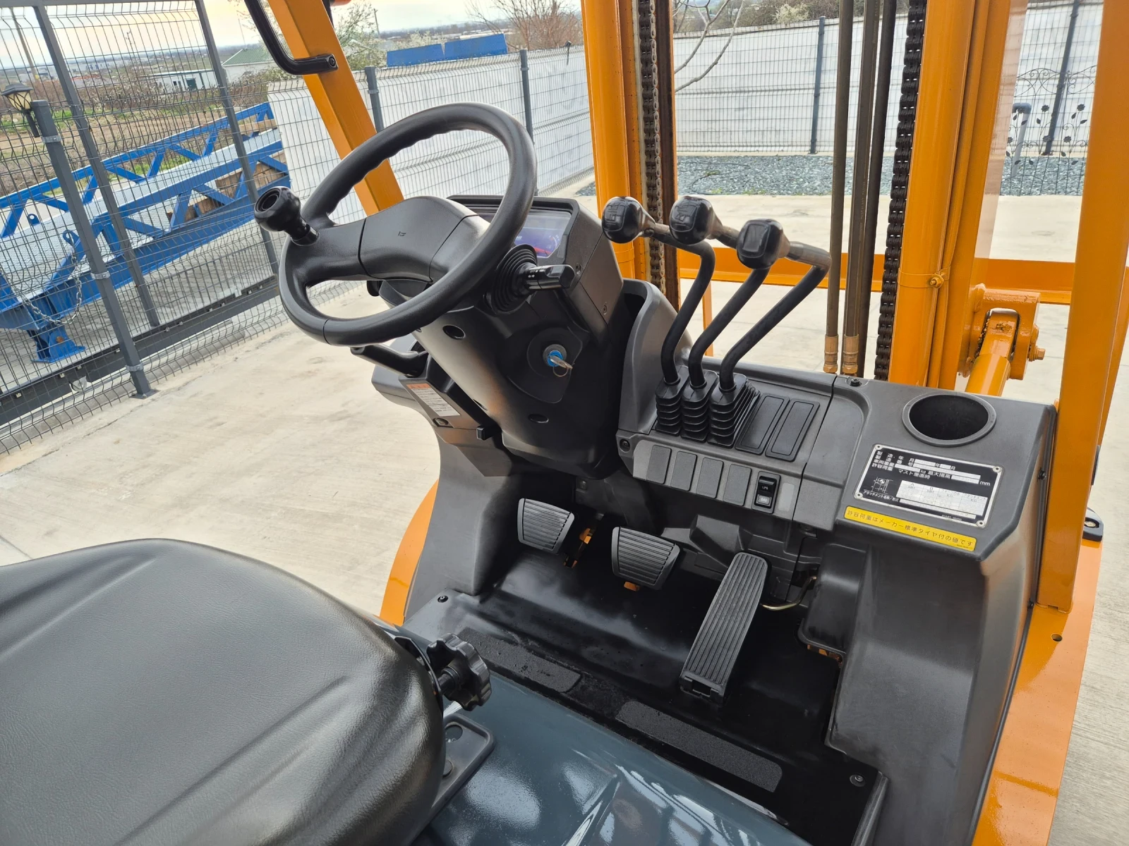 Мотокар Mitsubishi ИЗРАВНИТЕЛ / 4 метра ПОВДИГАНЕ / ГАЗ+ БЕНЗИН !!!, снимка 12 - Индустриална техника - 54058909