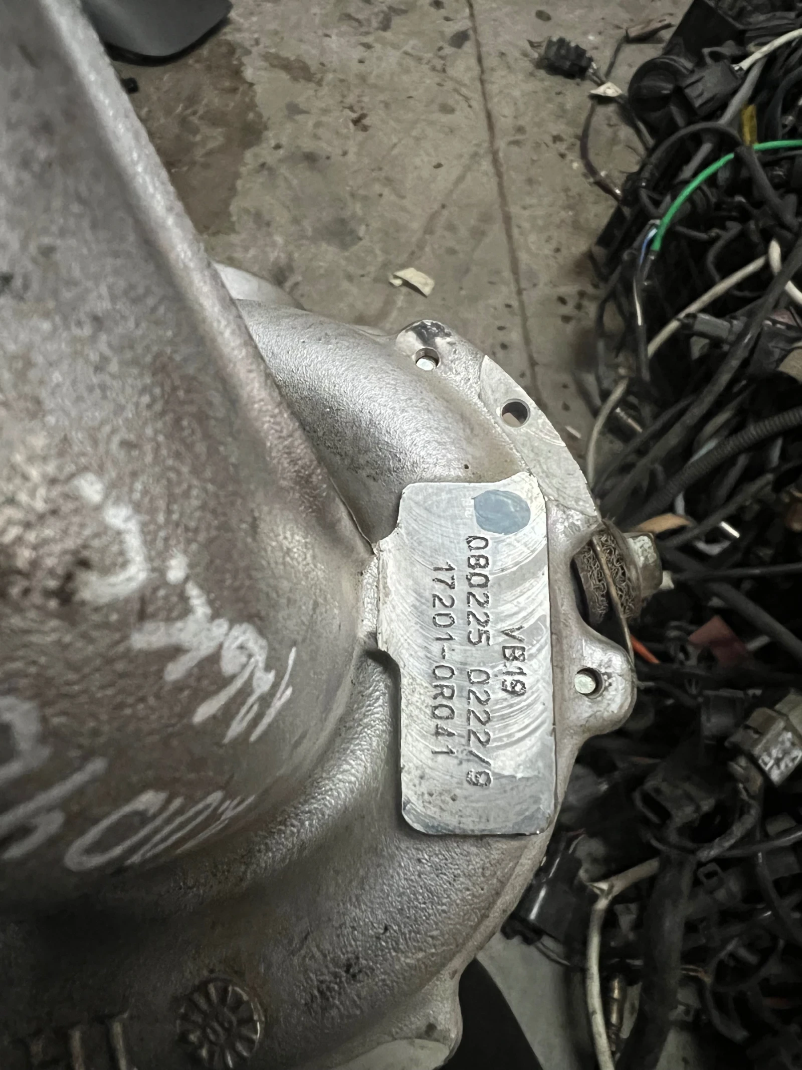 ������� 17201-0R041 VB19 ������ ������� 2.0D4D 126�.�. | Mobile.bg � ����������� 3