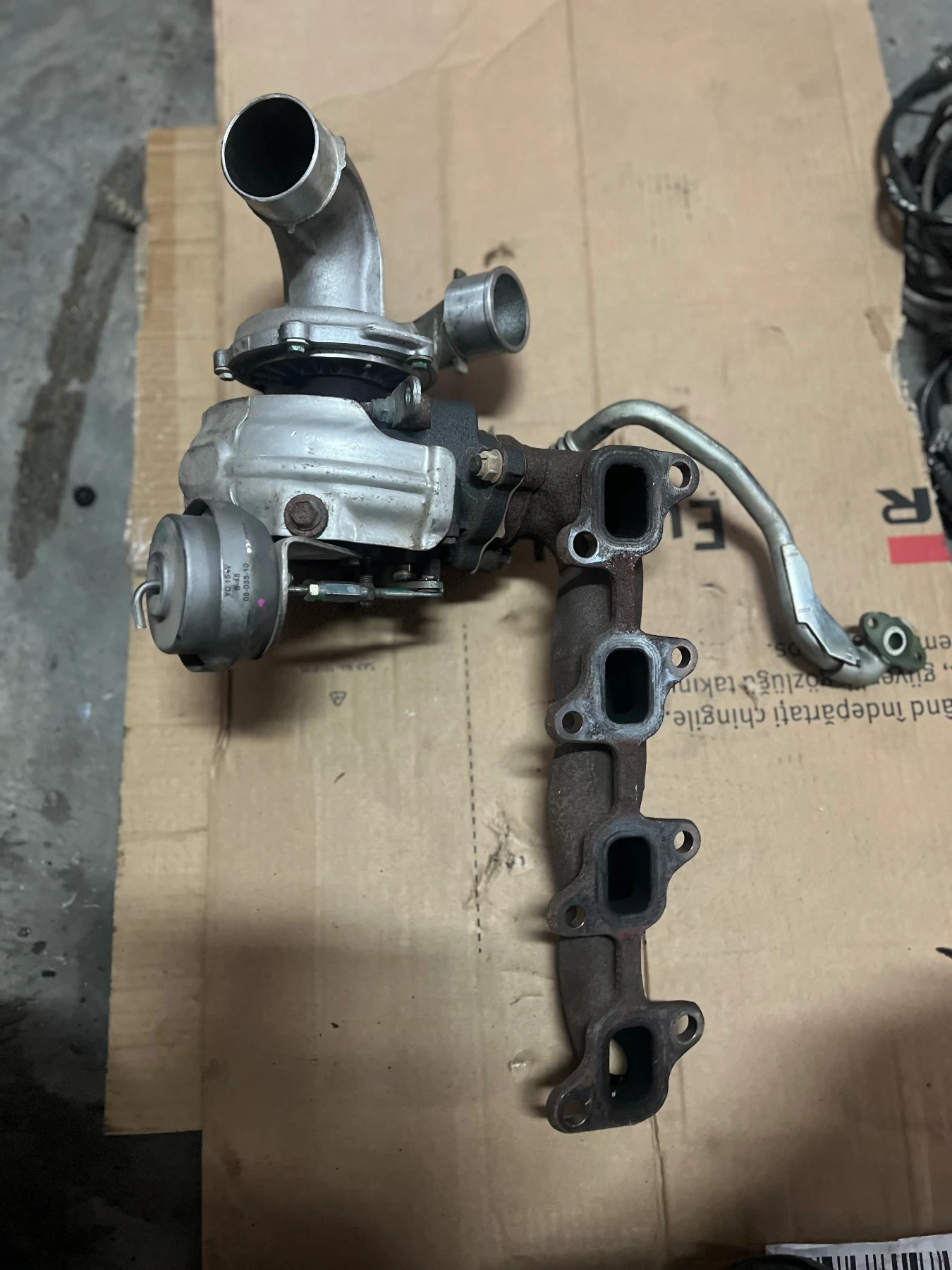 ������� 17201-0R041 VB19 ������ ������� 2.0D4D 126�.�. | Mobile.bg � ����������� 4