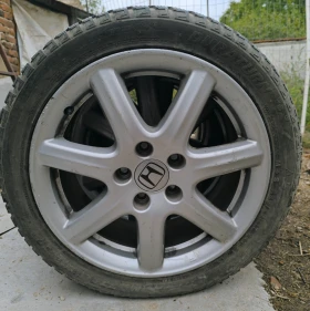        225/45R17  Honda Civic