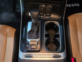 Kia Carnival КОЖА* ПОДГРЕВ* ОБДУХВ* МОНИТОРИ* ДИСТ, снимка 12