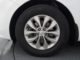 Kia Carnival 11-Seater Deluxe| 199к.с., снимка 5