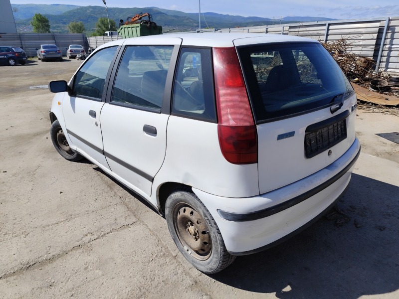Fiat Punto 1.2, снимка 3 - Автомобили и джипове - 45402617