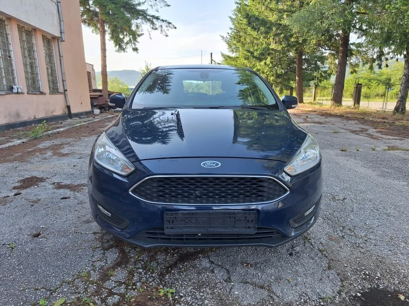 Ford Focus 1, 6i* ГАЗ* КЛИМА, снимка 8 - Автомобили и джипове - 46162277