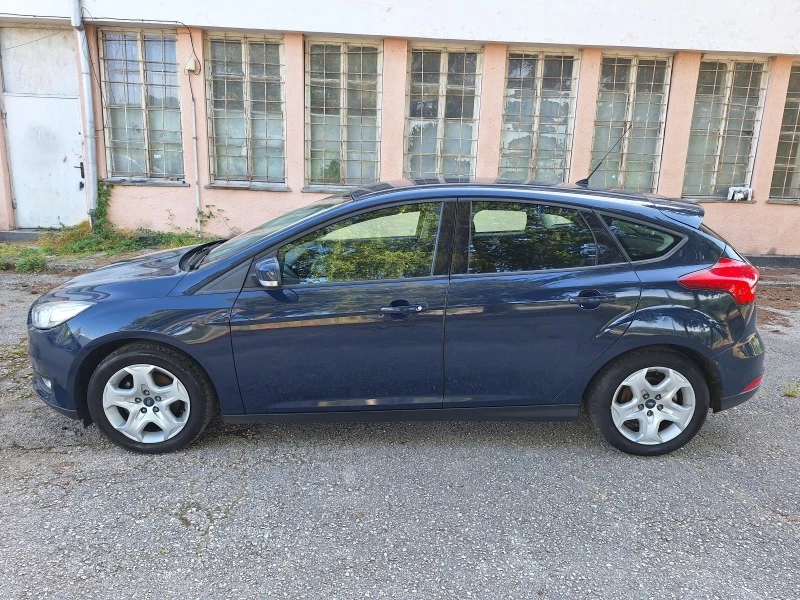 Ford Focus 1, 6i* ГАЗ* КЛИМА, снимка 2 - Автомобили и джипове - 46162277