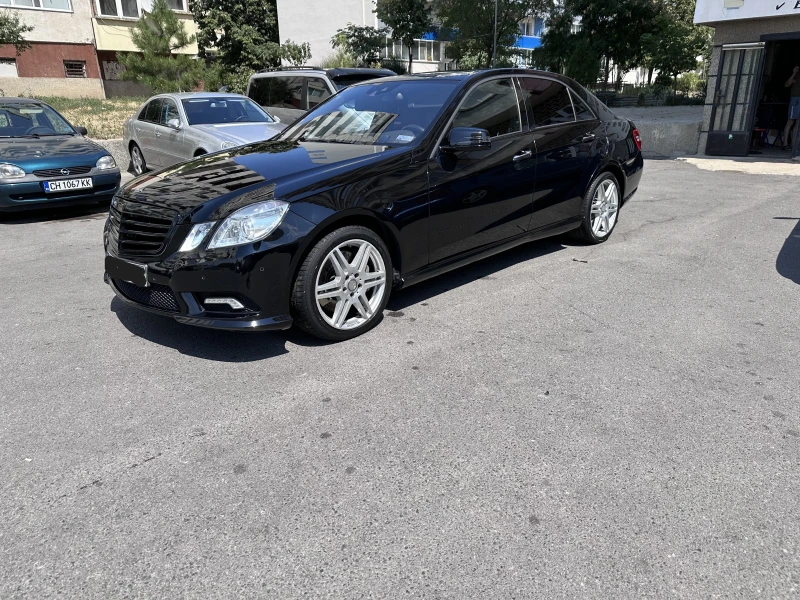 Mercedes-Benz E 500, снимка 6 - Автомобили и джипове - 47318051