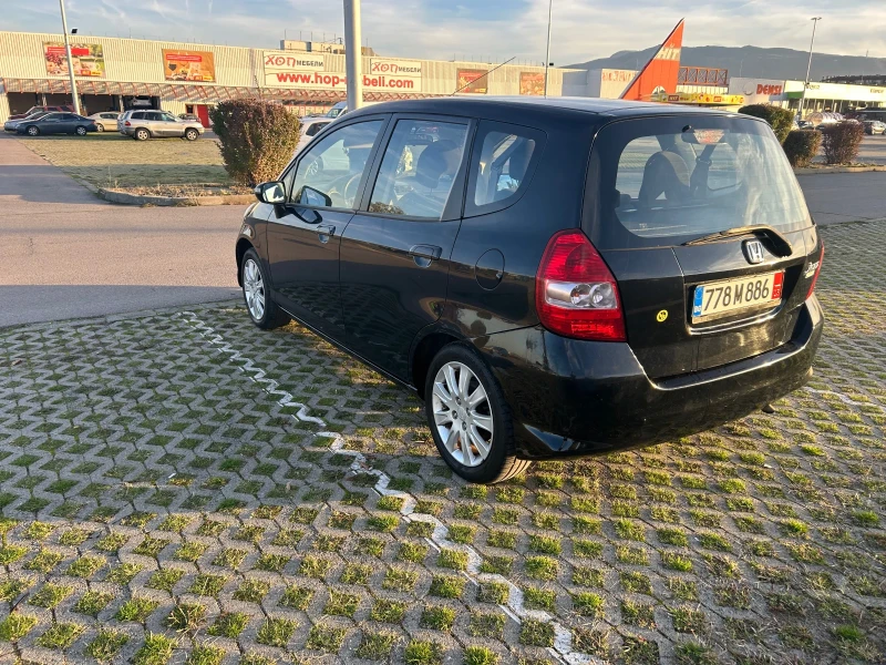 Honda Jazz 1.4i Automat, снимка 5 - Автомобили и джипове - 52657248