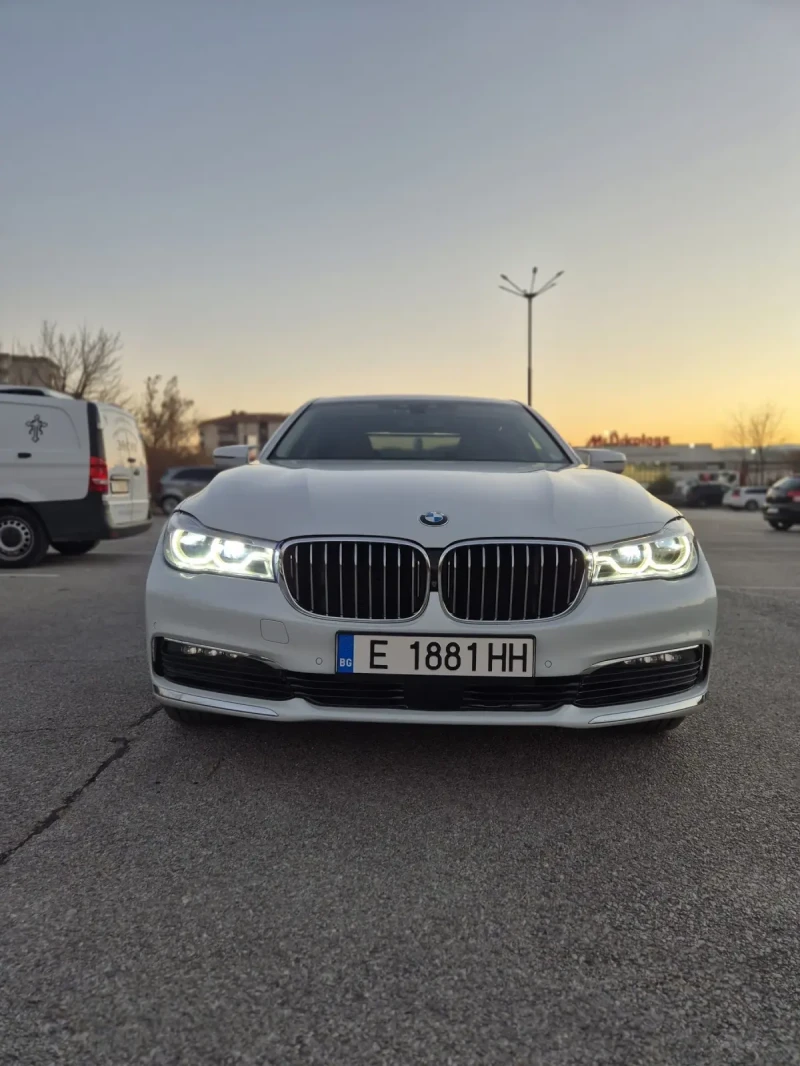 BMW 750 Li 4х4, снимка 13 - Автомобили и джипове - 48222516