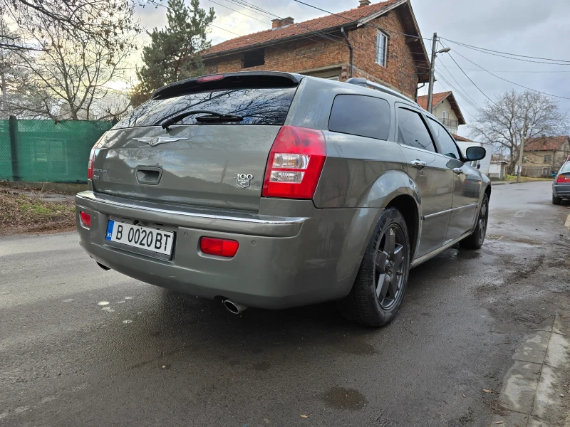 Chrysler 300c, снимка 3 - Автомобили и джипове - 48631358