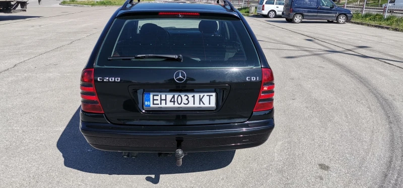 Mercedes-Benz C 200, снимка 3 - Автомобили и джипове - 50864107