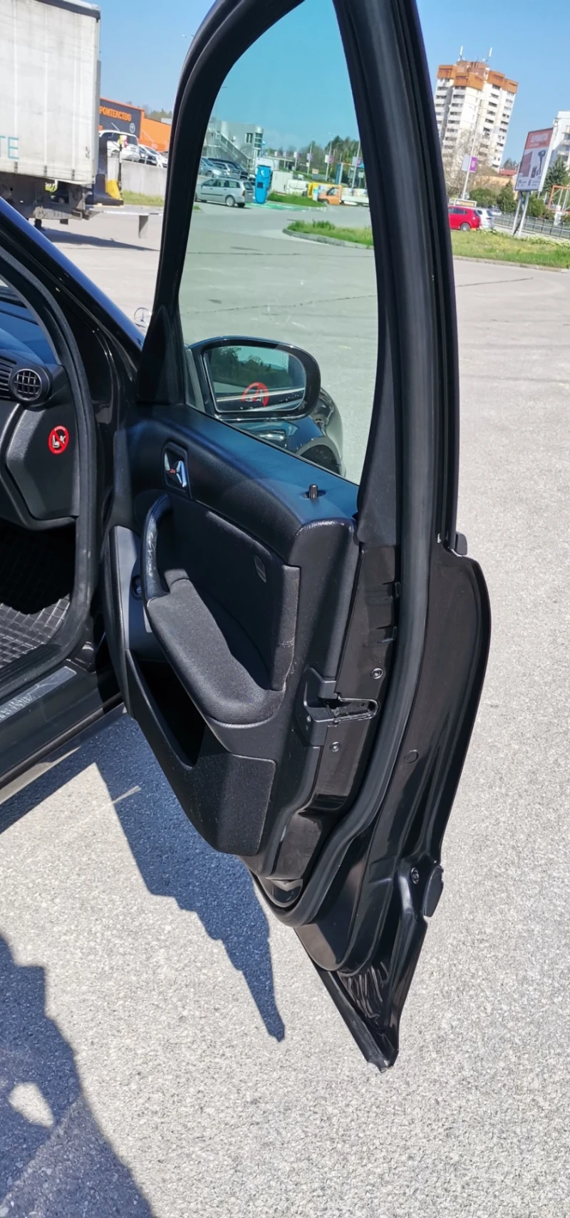 Mercedes-Benz C 200, снимка 7 - Автомобили и джипове - 50864107