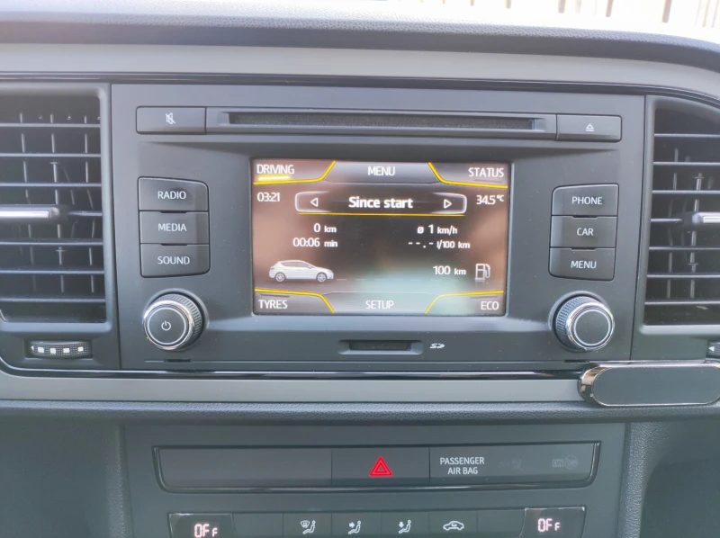 Seat Leon 1.2Turbo 86hp 4 цилиндъра 2014g, снимка 12 - Автомобили и джипове - 50905830