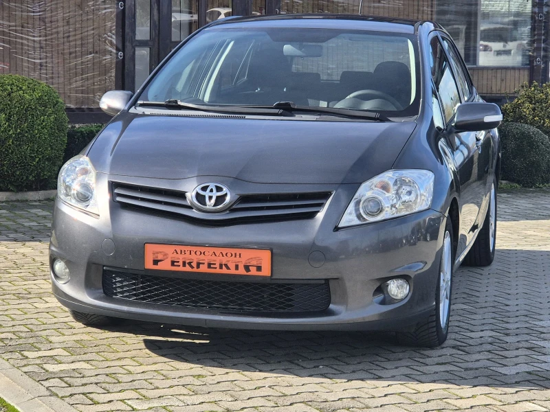 Toyota Auris 2.0D4D 125к.с, снимка 3 - Автомобили и джипове - 52402741