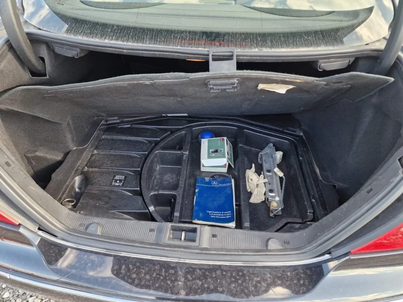Mercedes-Benz CLK 220 Koja, Avt., снимка 14 - Автомобили и джипове - 52470299