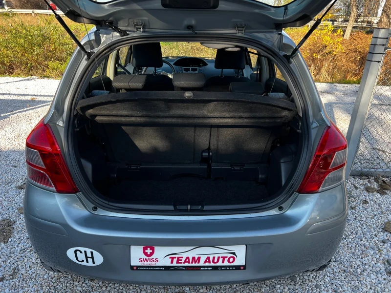 Toyota Yaris 1.33i 6-SPEED EURO-5, снимка 7 - Автомобили и джипове - 52707316