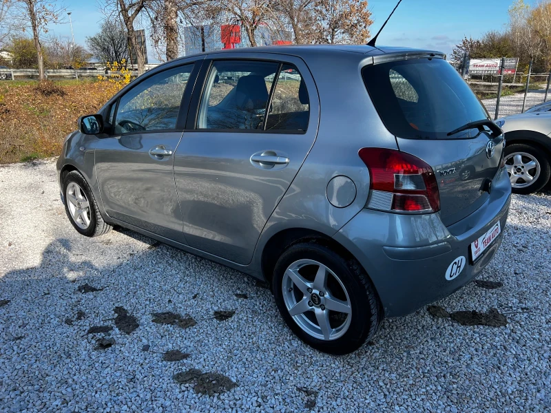 Toyota Yaris 1.33i 6-SPEED EURO-5, снимка 6 - Автомобили и джипове - 52707316