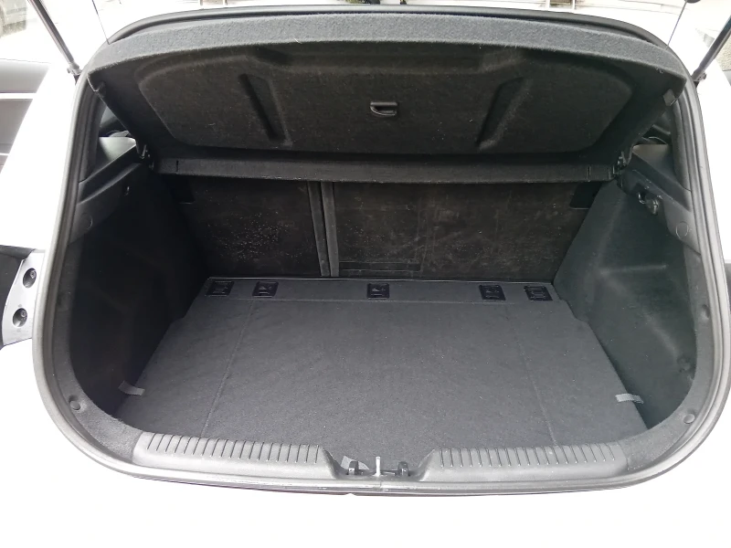 Hyundai I30, снимка 13 - Автомобили и джипове - 52846908