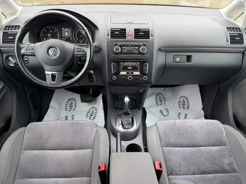VW Touran 2.0 TDI 170 к.с Highline, снимка 10 - Автомобили и джипове - 53274462