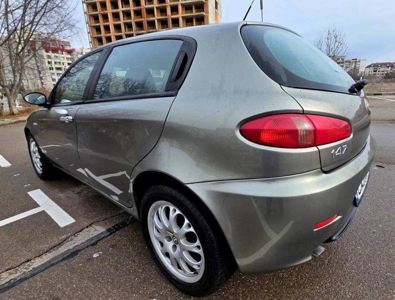 Alfa Romeo 147 97хл км, снимка 3 - Автомобили и джипове - 53300908