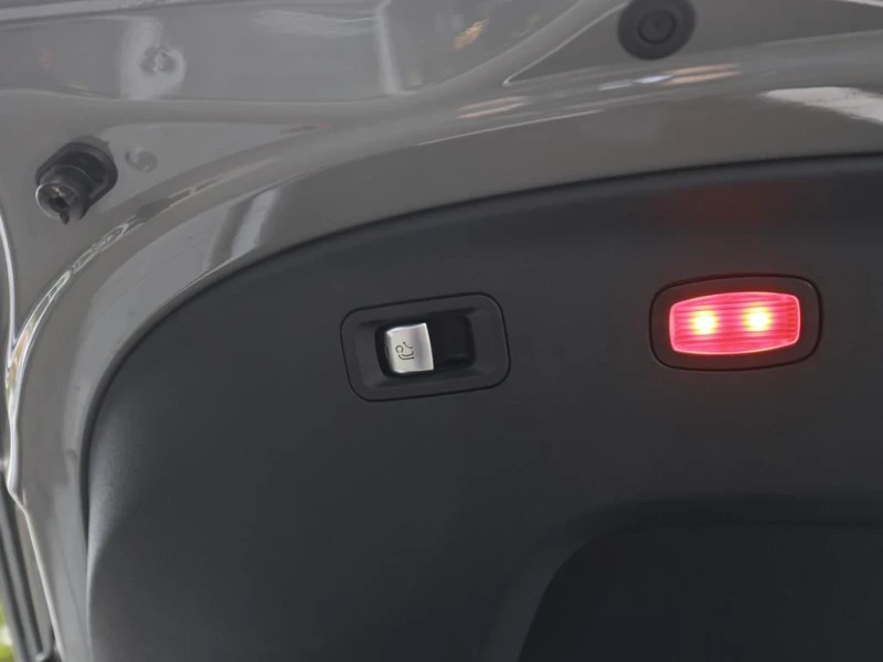 Mercedes-Benz GT 63 S 4M CARBON KERAMIK 360 CAMERA , снимка 17 - Автомобили и джипове - 53339824