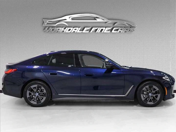 BMW i4 eDrive35 / Gran Coupe / 418km Battery Range / Come, снимка 3 - Автомобили и джипове - 53784076