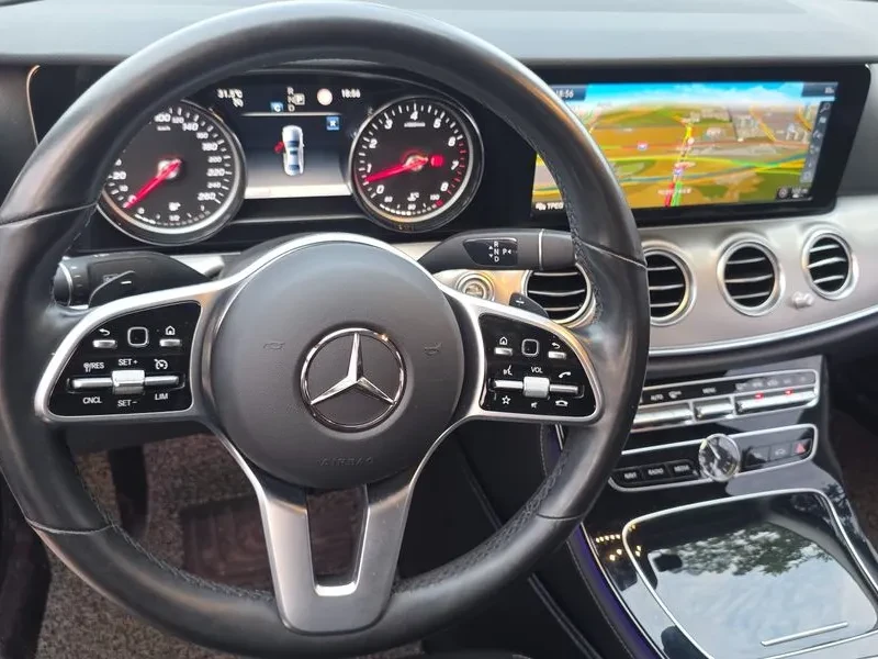 Mercedes-Benz E 300 AVANTGARDE, снимка 13 - Автомобили и джипове - 55703744