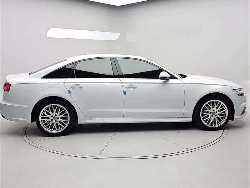 Audi A6 2.0 TFSI - САМО 30% АВАНС, снимка 2 - Автомобили и джипове - 56293699