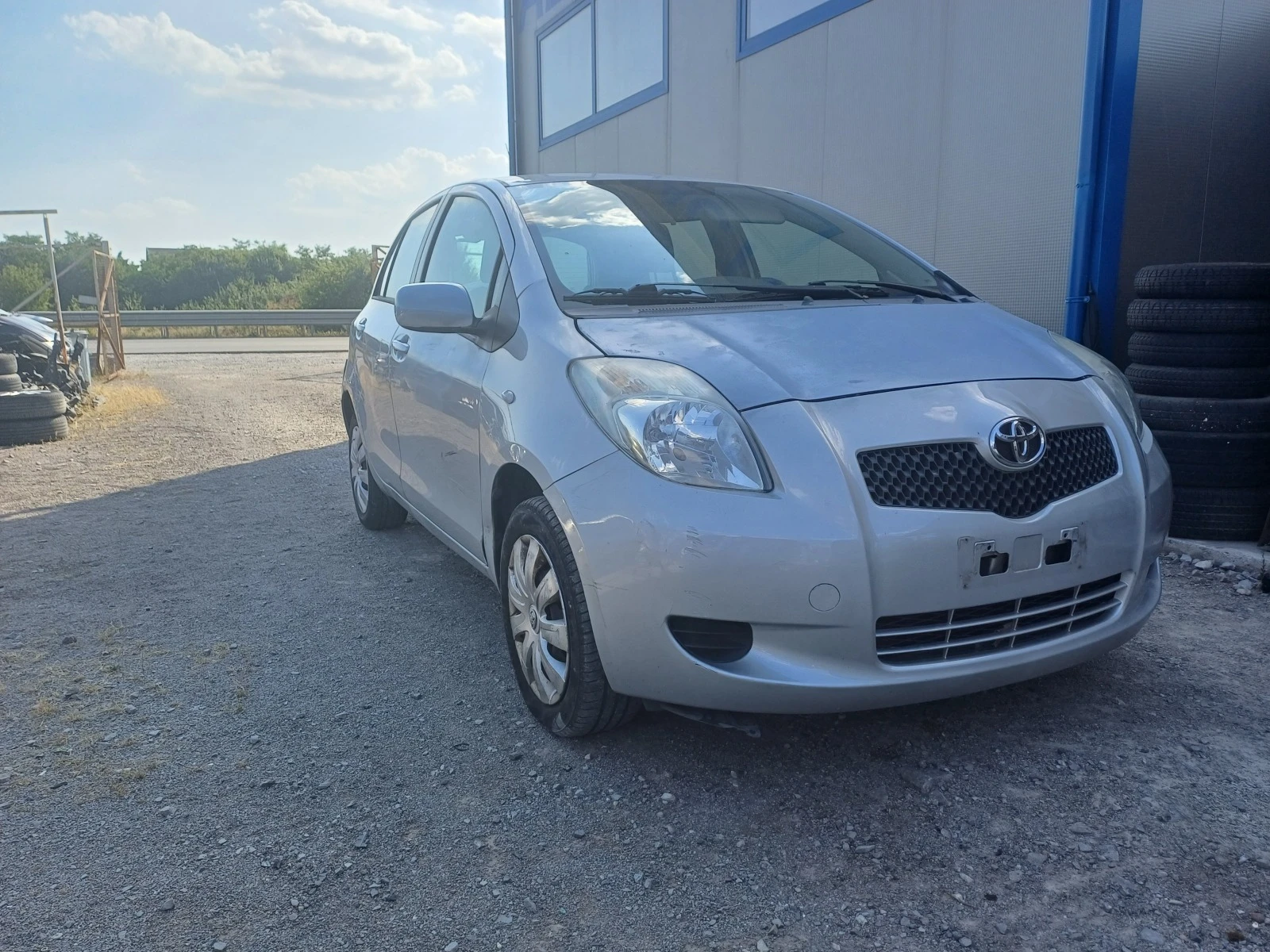 Toyota Yaris 1.0i-на части - изображение 2