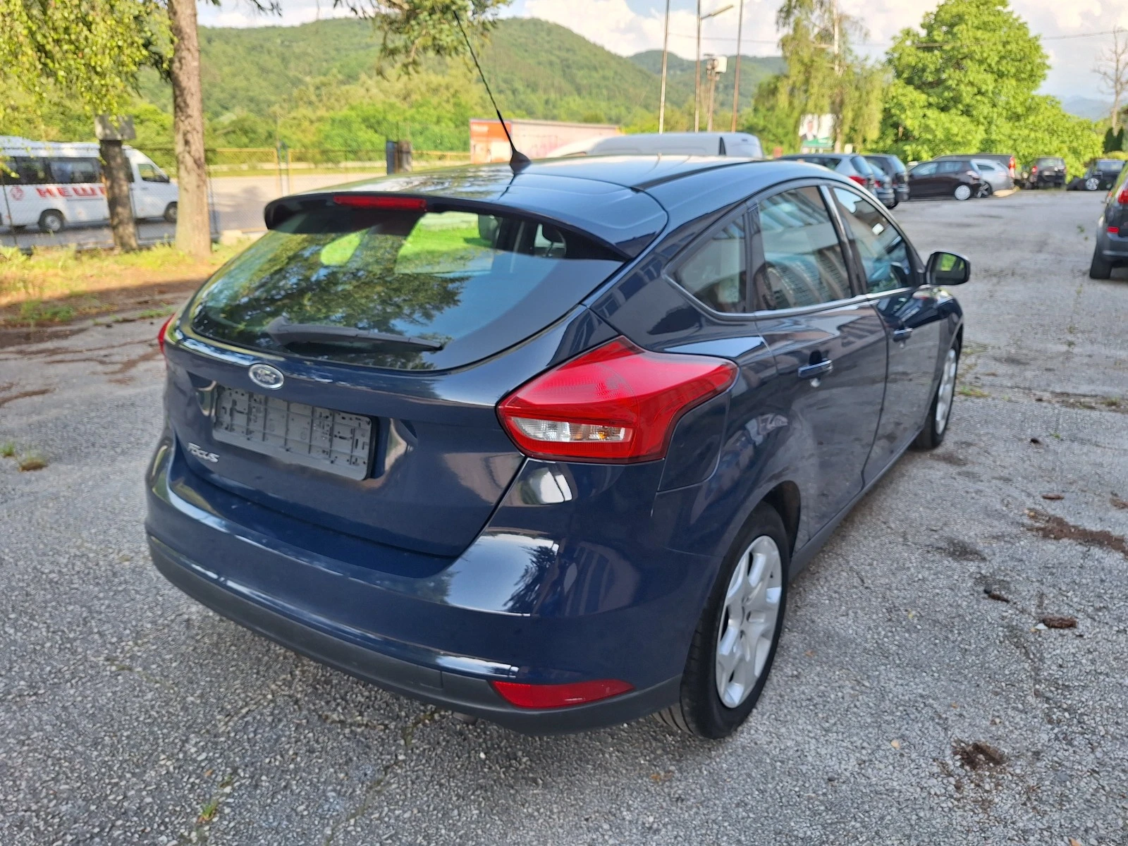 Ford Focus 1, 6i* ГАЗ* КЛИМА - изображение 5