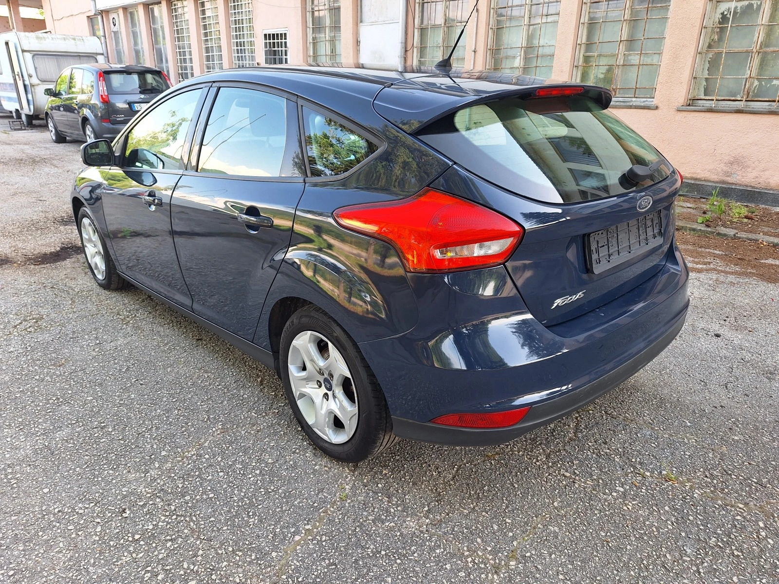 Ford Focus 1, 6i* ГАЗ* КЛИМА - изображение 3