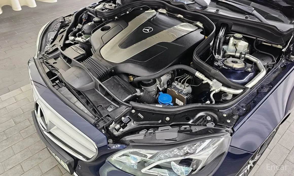 Mercedes-Benz E 350 E-Class W212 E350 Bluetec 4MATIC - изображение 6