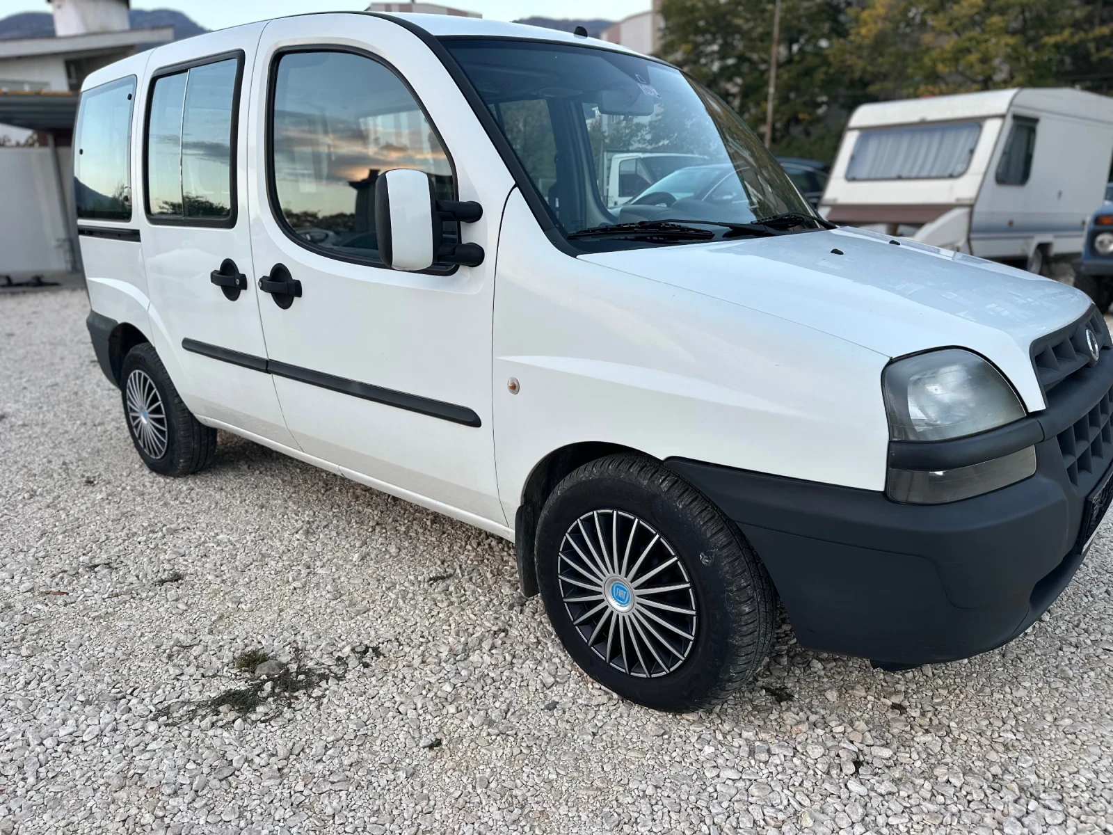 Fiat Doblo 1.6//КЛИМАТИК//4+ 1//ИТАЛИЯ//НОВА - изображение 7