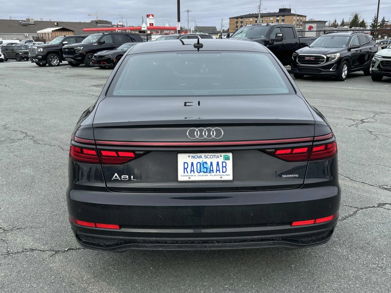 Audi A8 CARFAX* АВТОФИНАНСИРАНЕ БЕЗ ПЪРВОНАЧАЛНА ВНОСКА - изображение 4