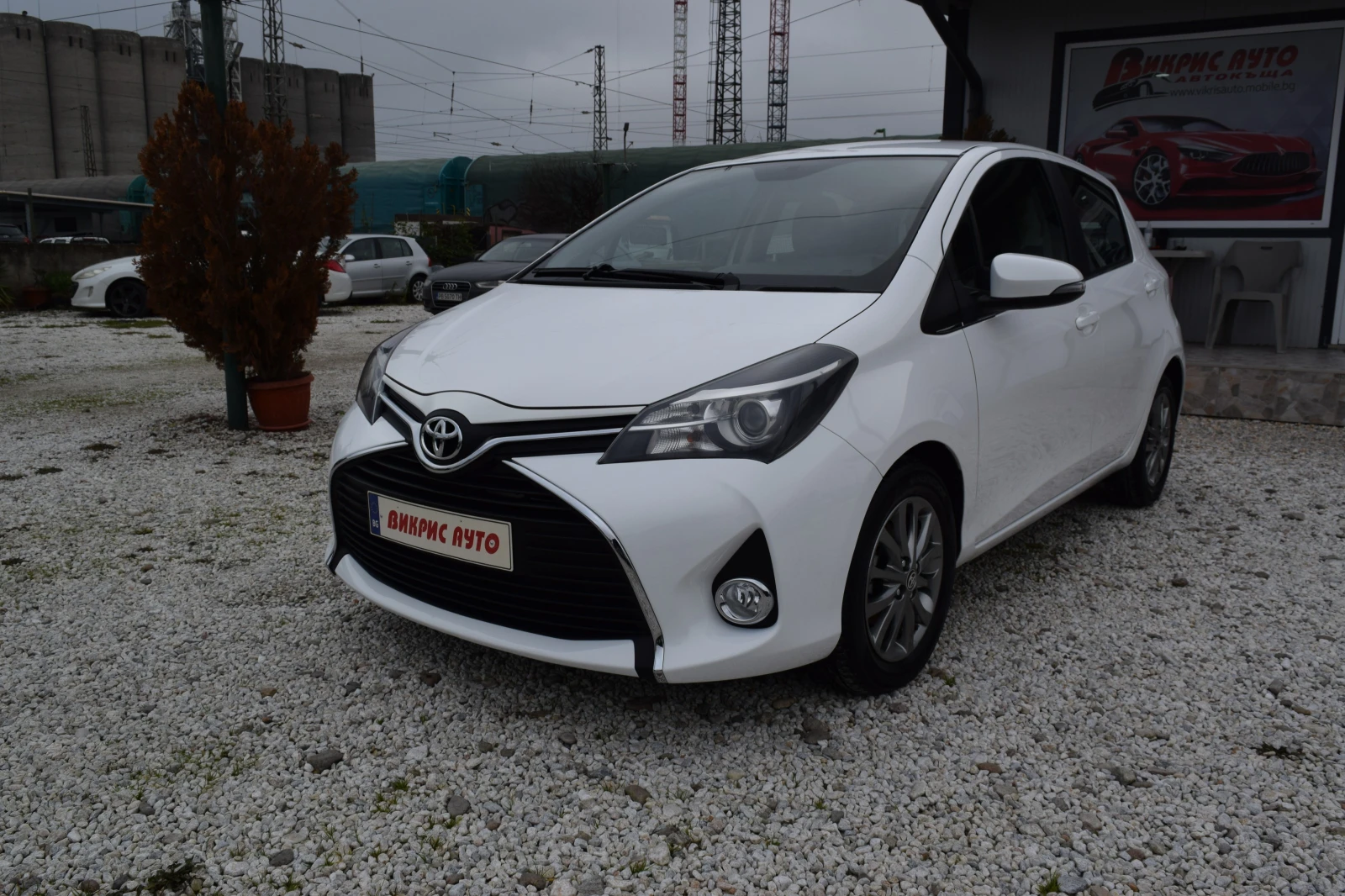 Toyota Yaris 1.4 d4d* Euro6B* 90 kc*  - изображение 3